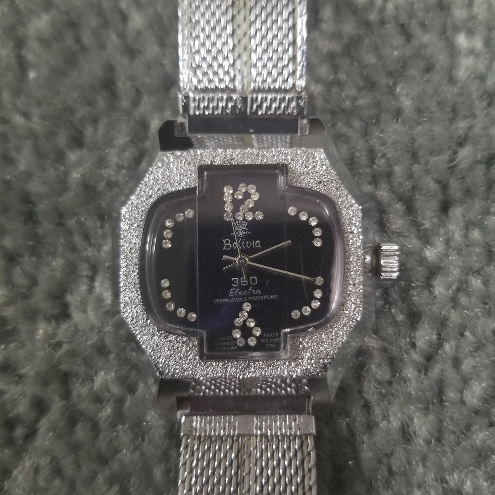 Bolivia Watch-Brand New